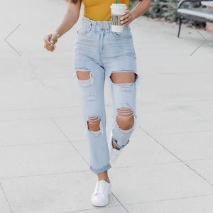 SOLD - Kancan “Mom Jeans”